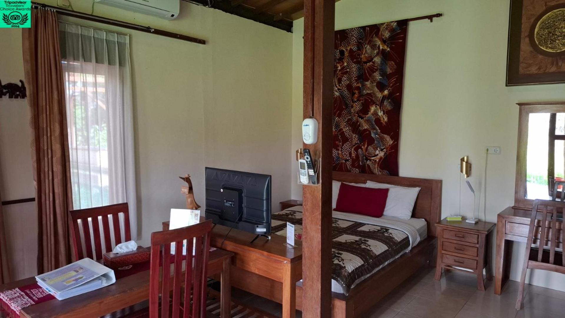 Alamanda Family Villas, Pool & Local Tours Джокякарта Екстериор снимка
