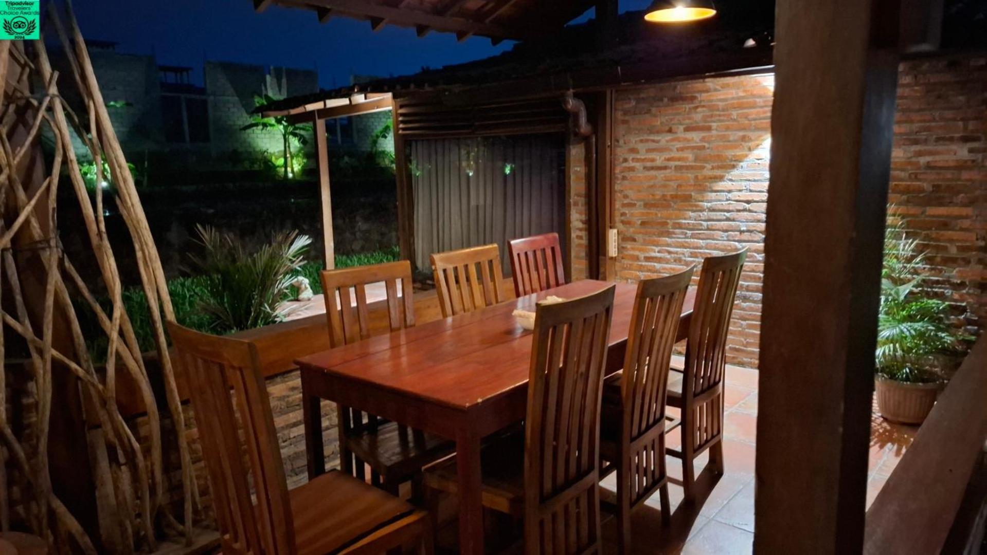 Alamanda Family Villas, Pool & Local Tours Джокякарта Екстериор снимка